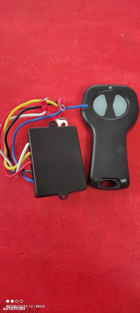 Telecomanda fara fir, wireless, universala model nou pentru trolii la 12 V - 1