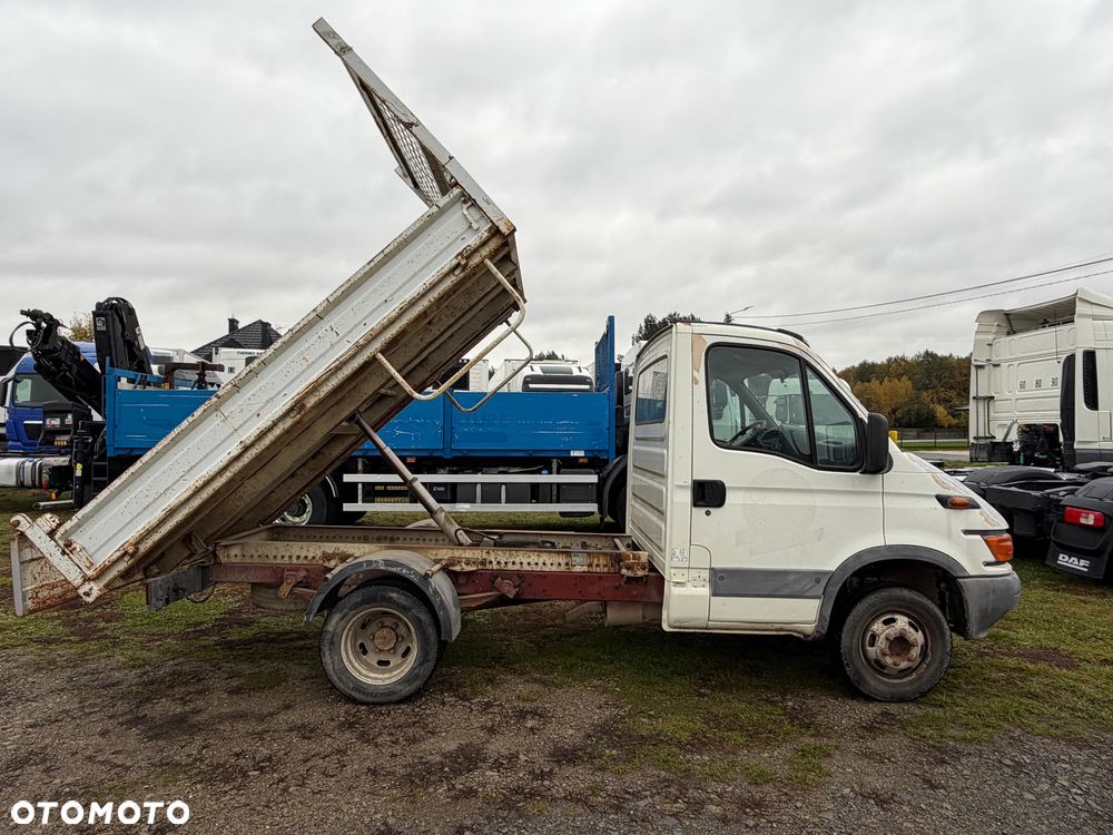 Iveco Daily - 16