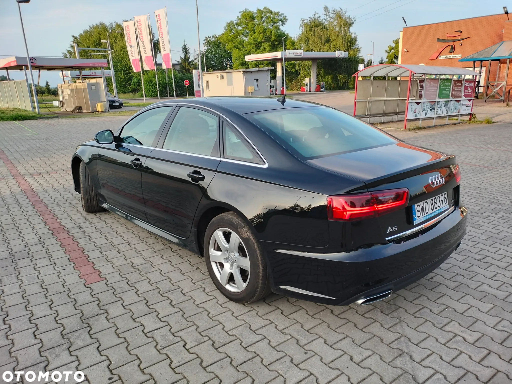 Audi A6 - 6