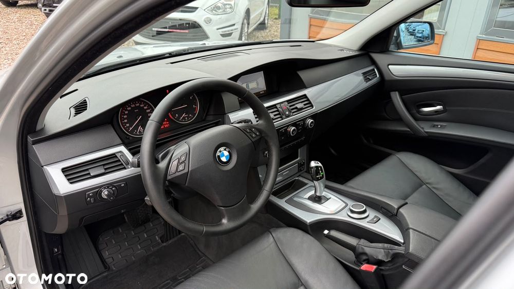 BMW Seria 5 520d Edition Exclusive - 20