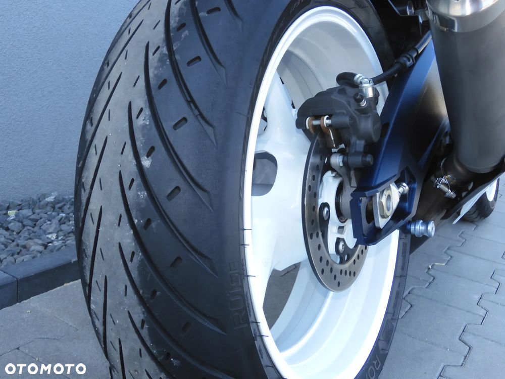 Suzuki GSX-R - 12