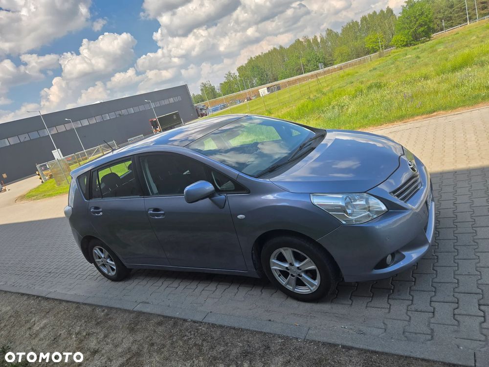 Toyota Verso 1.8 Sol - 1