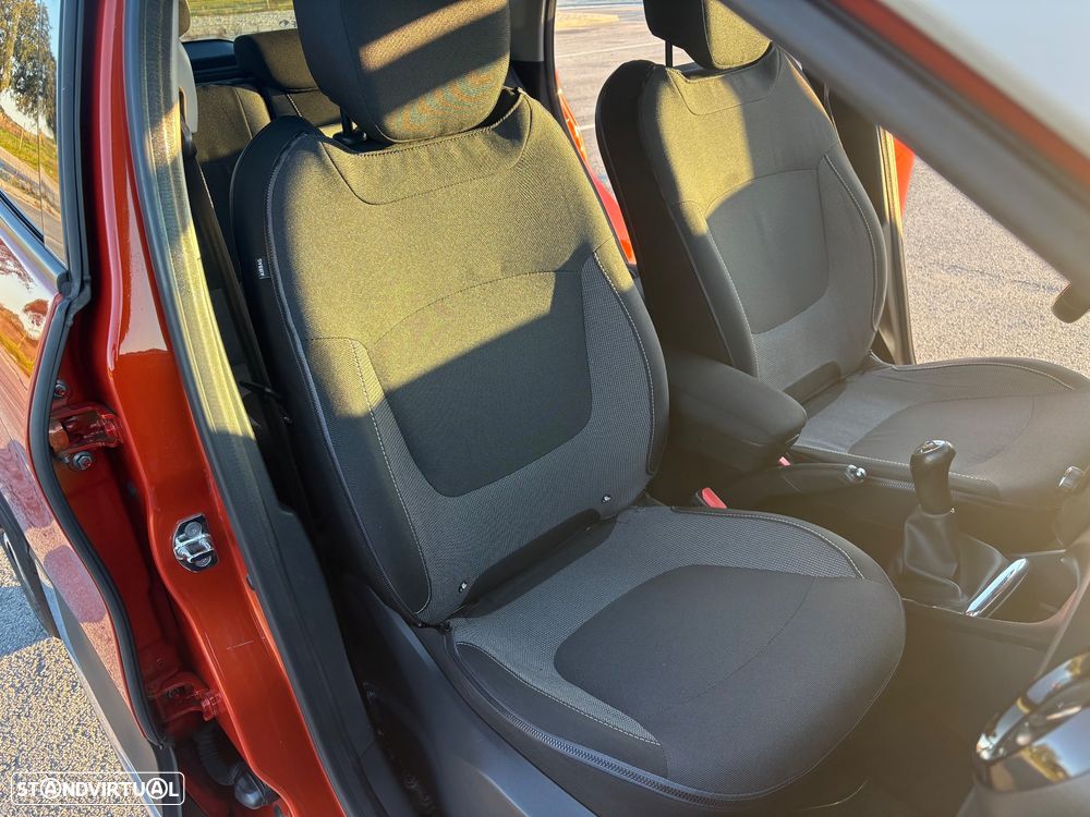 Renault Captur 0.9 TCE Exclusive - 23