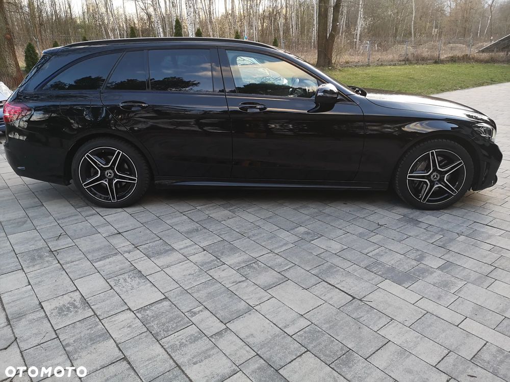 Mercedes-Benz Klasa C 400 4Matic 9G-TRONIC AMG Line - 15