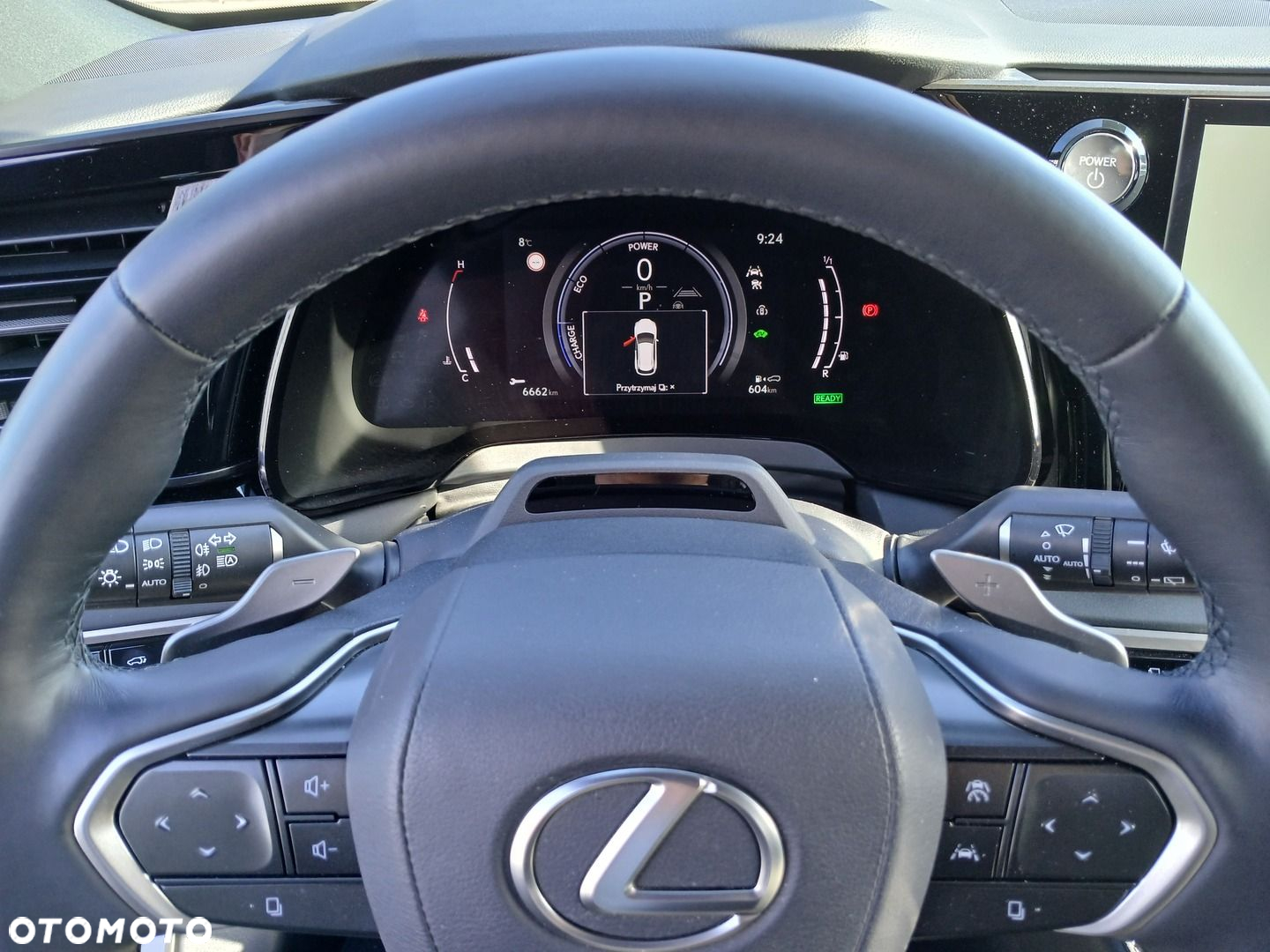 Lexus RX - 11