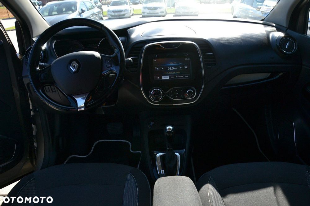 Renault Captur - 10