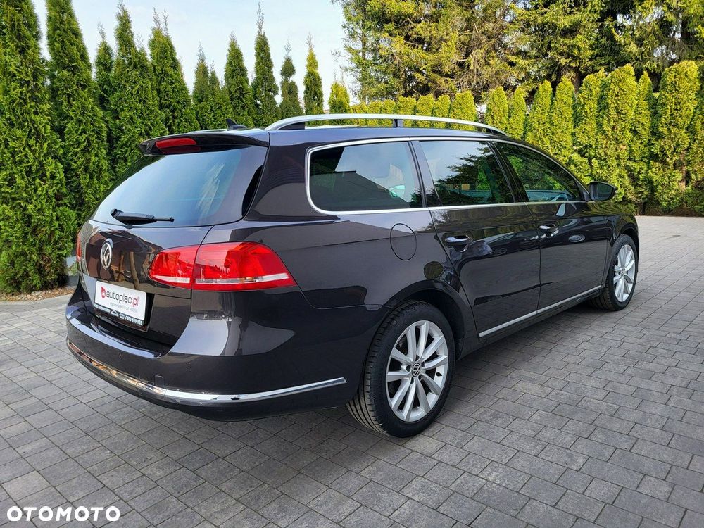 Volkswagen Passat - 8