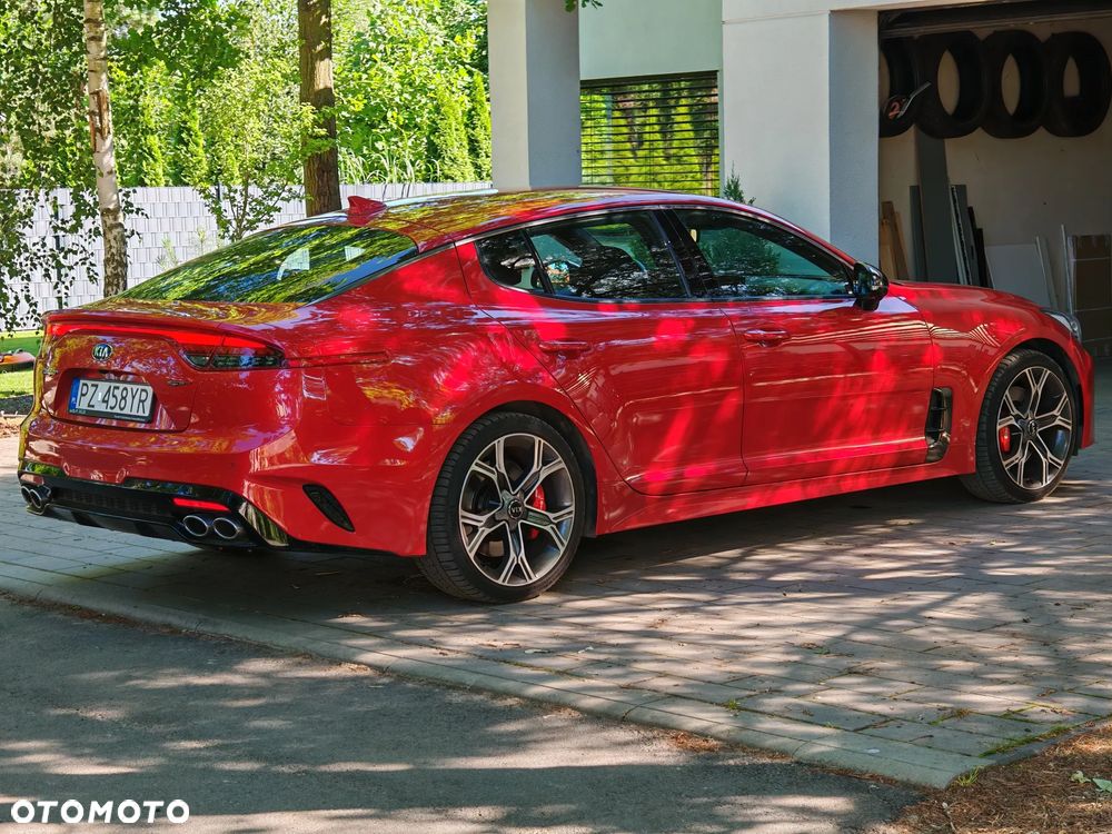 Kia Stinger 3.3 T-GDI V6 GT AWD - 32