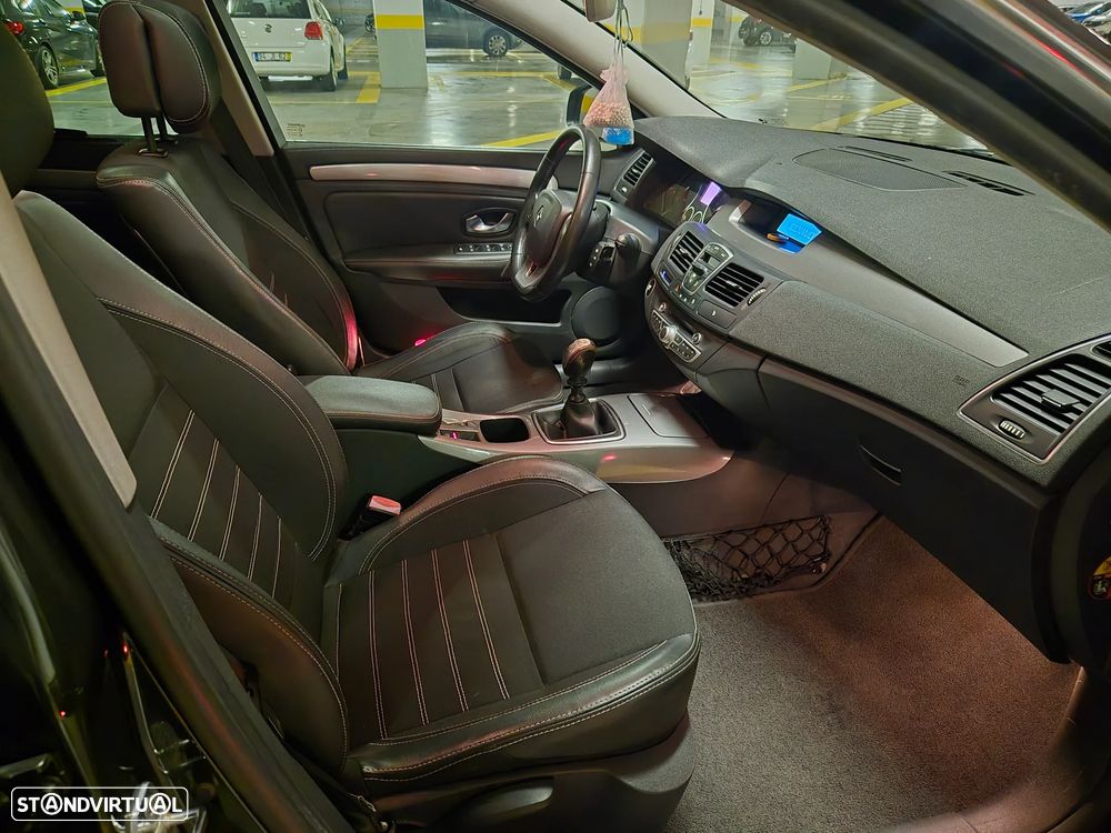 Renault Laguna Break 1.5 dCi Limited - 31