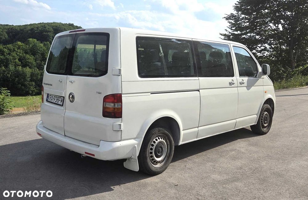 Volkswagen Transporter - 4