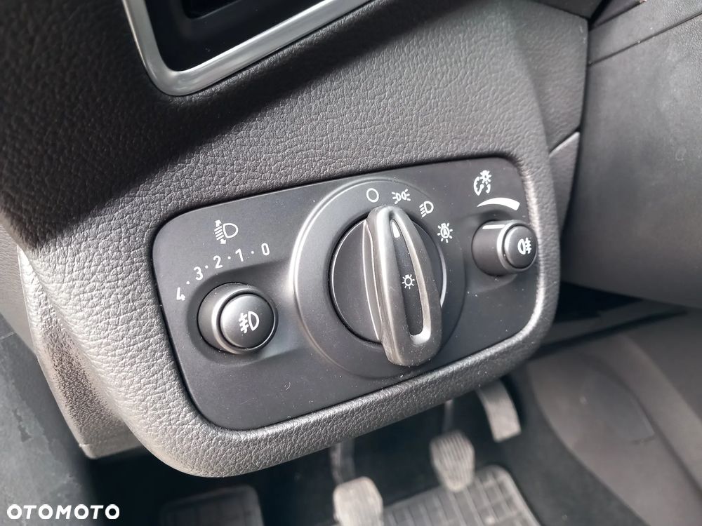 Ford Kuga 2.0 TDCi 4x4 Titanium - 25