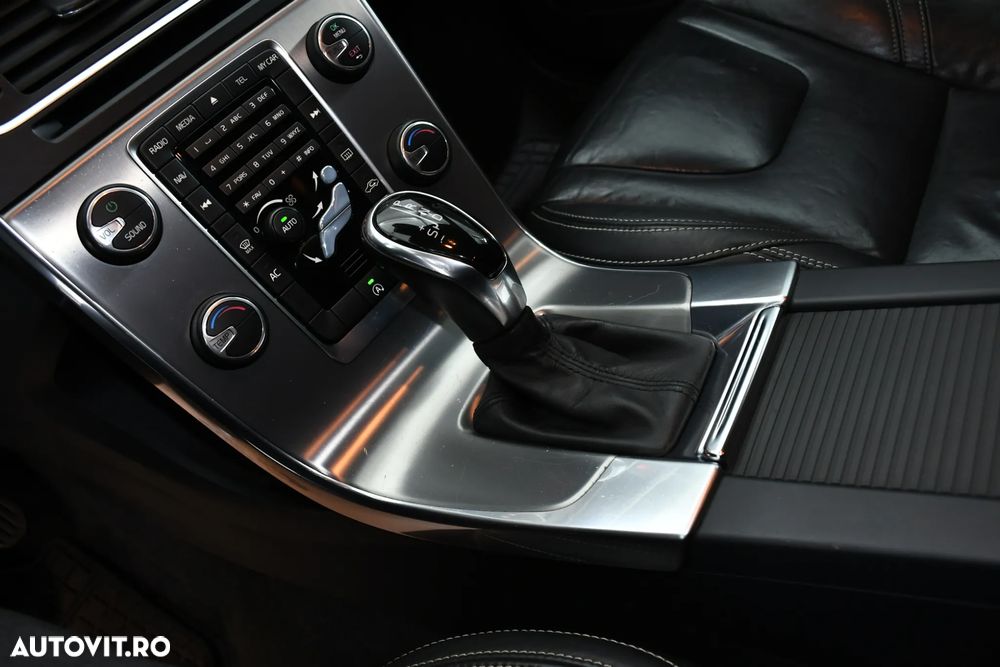 Volvo V60 D2 Start-Stop Momentum - 15