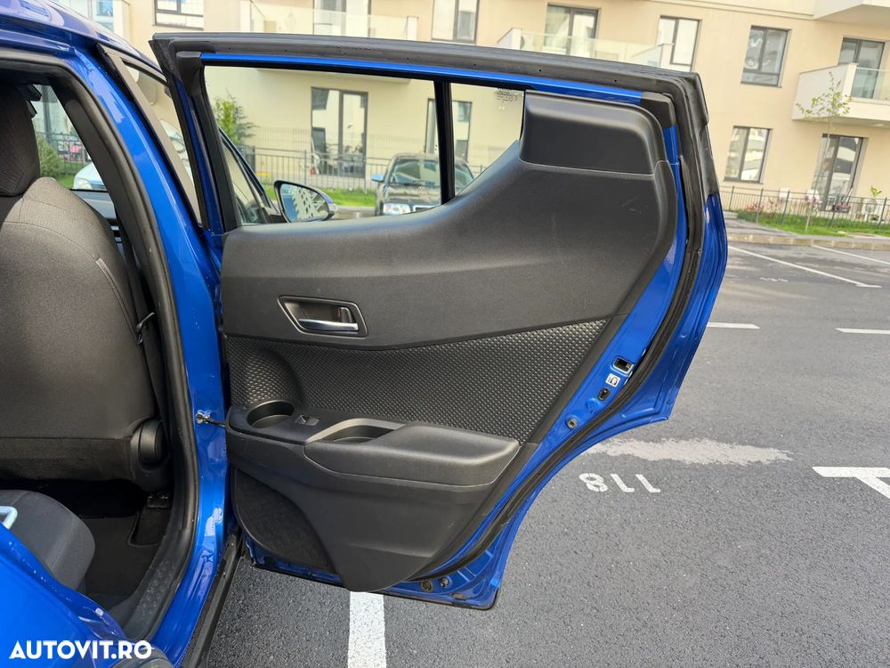 Toyota C-HR Business-Edition - 20