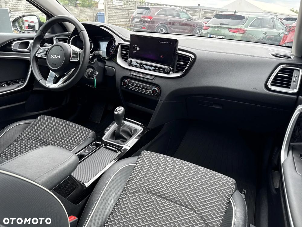 Kia XCeed 1.5 T-GDI L - 26