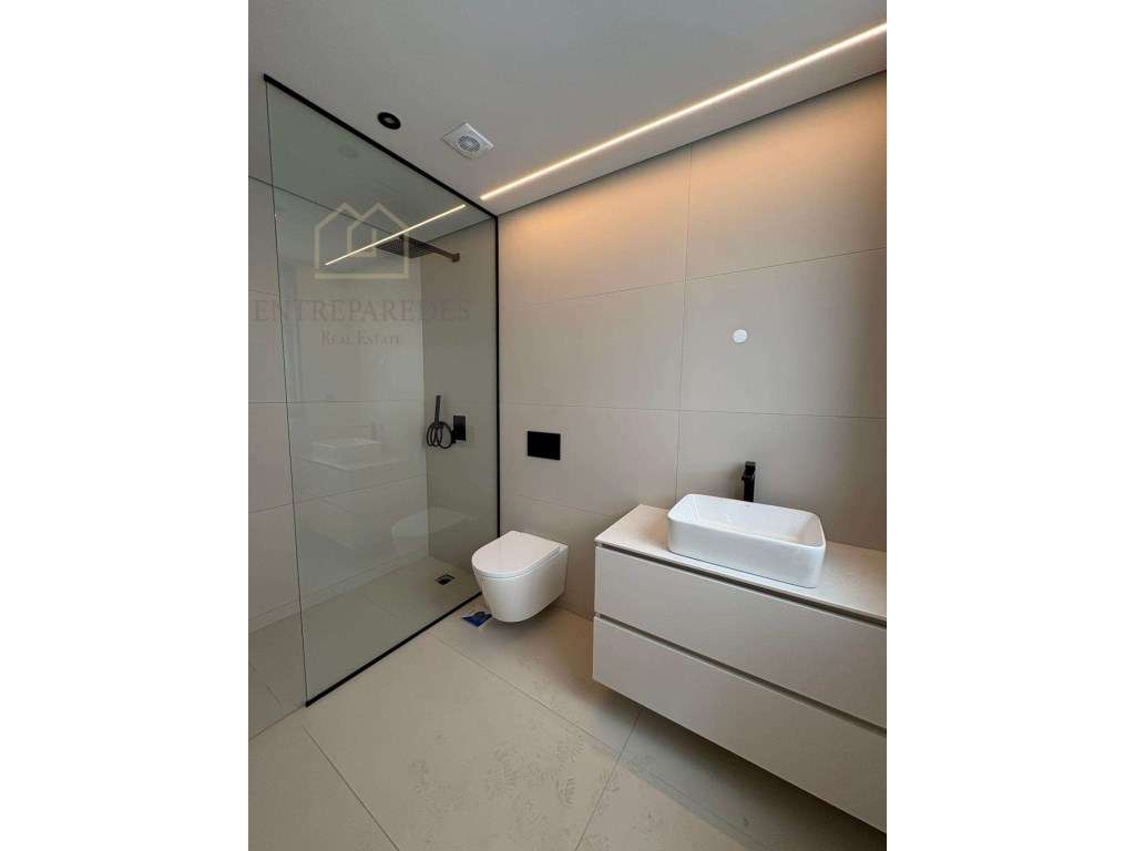 Apartamento T3 com ampla varanda para comprar em Gondomar - Porto |... - Grande imagem: 3/24