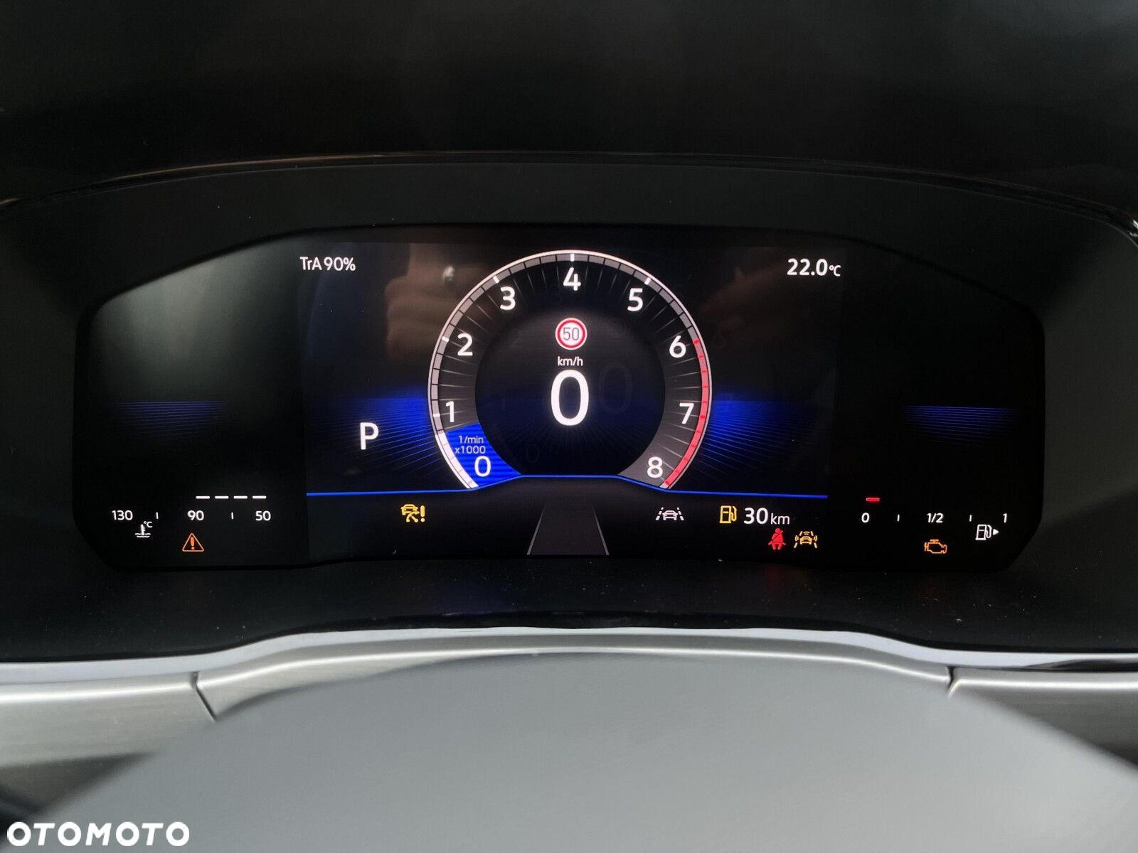 Volkswagen Touran - 17