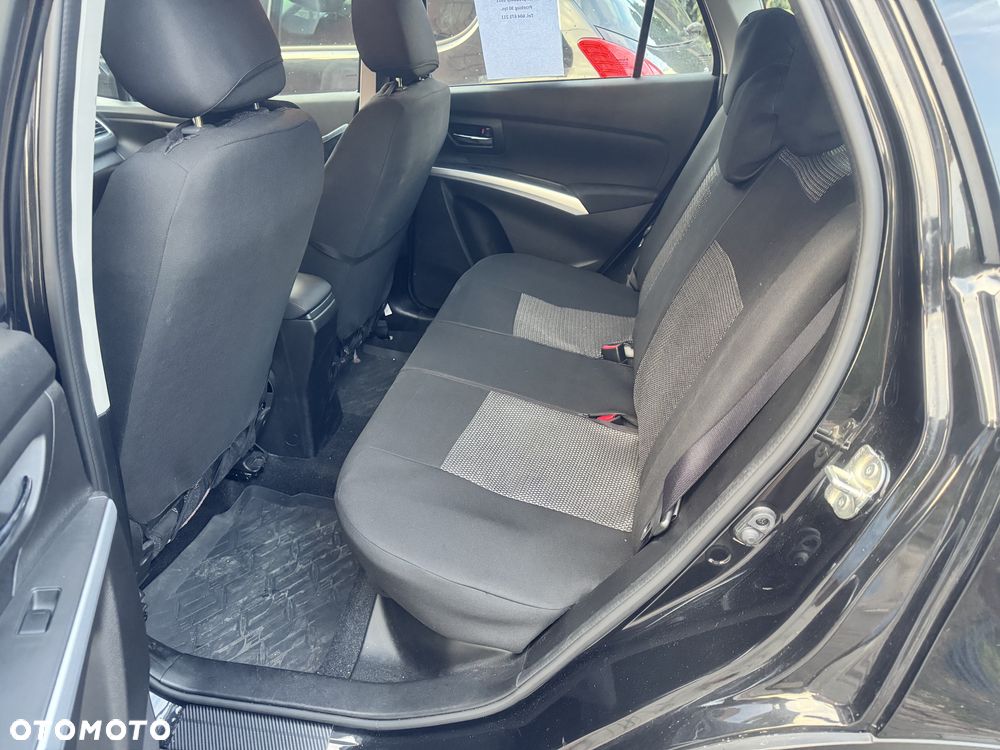Suzuki SX4 - 34