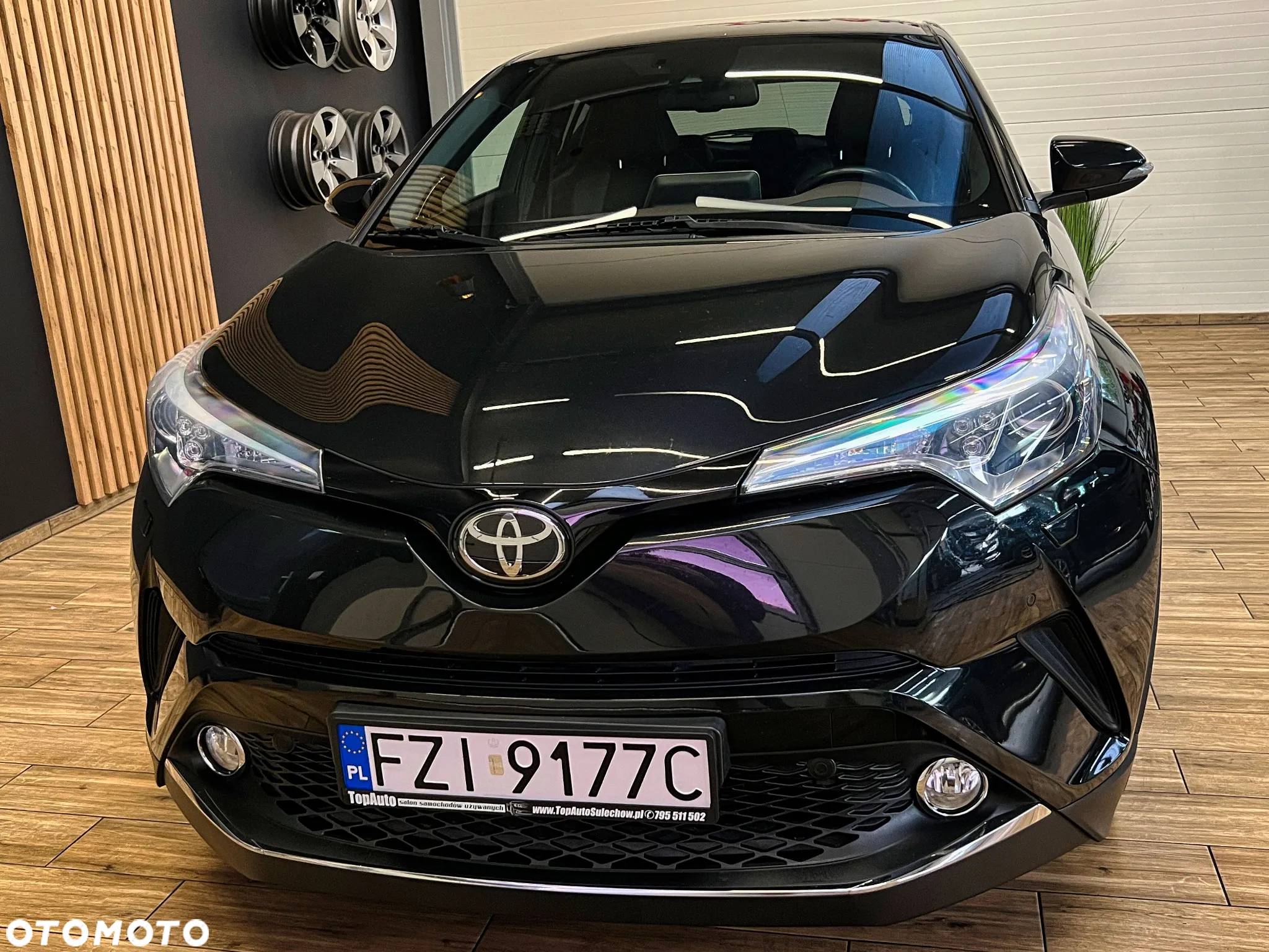 Toyota C-HR 1.2 T Premium - 14