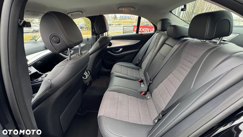 Mercedes-Benz Klasa E 200 d Business Edition 9G-TRONIC - 14