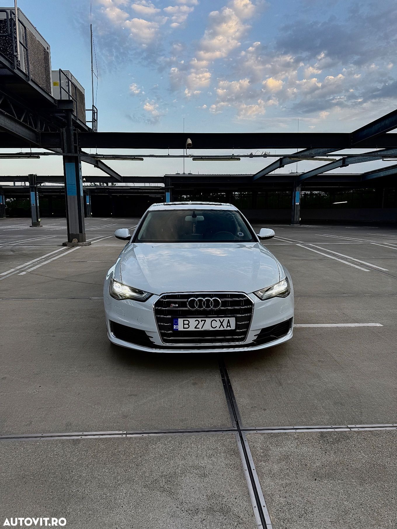 Audi A6 2.0 TDI Ultra S tronic - 1