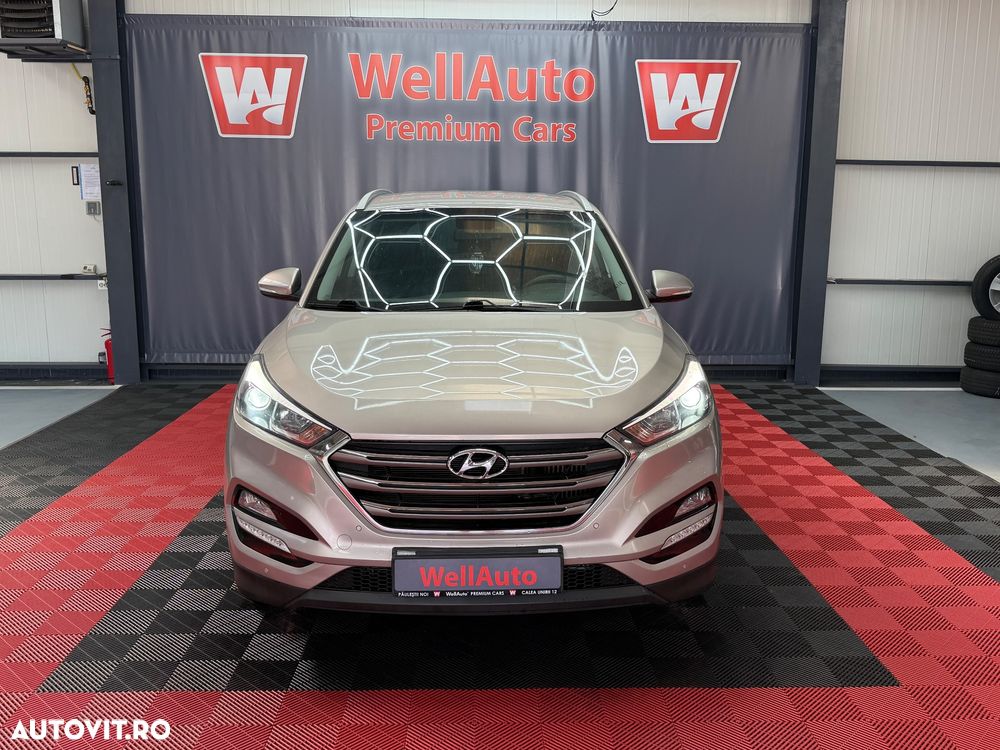 Hyundai Tucson blue 1.7 CRDi 2WD Style - 1