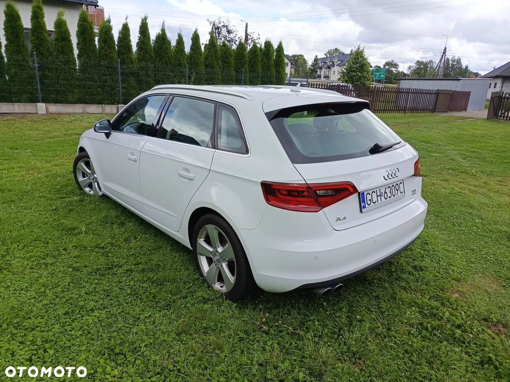 Audi A3 Sportback 2.0 TDI (clean diesel) quattro Attraction - 3