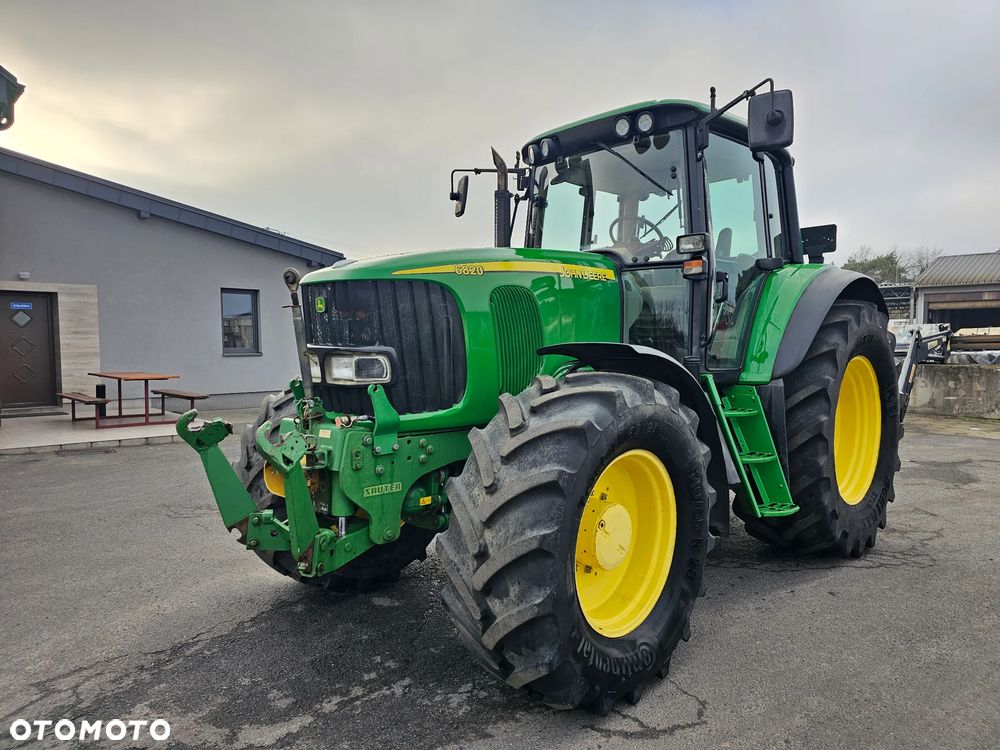 John Deere 6820 - 8