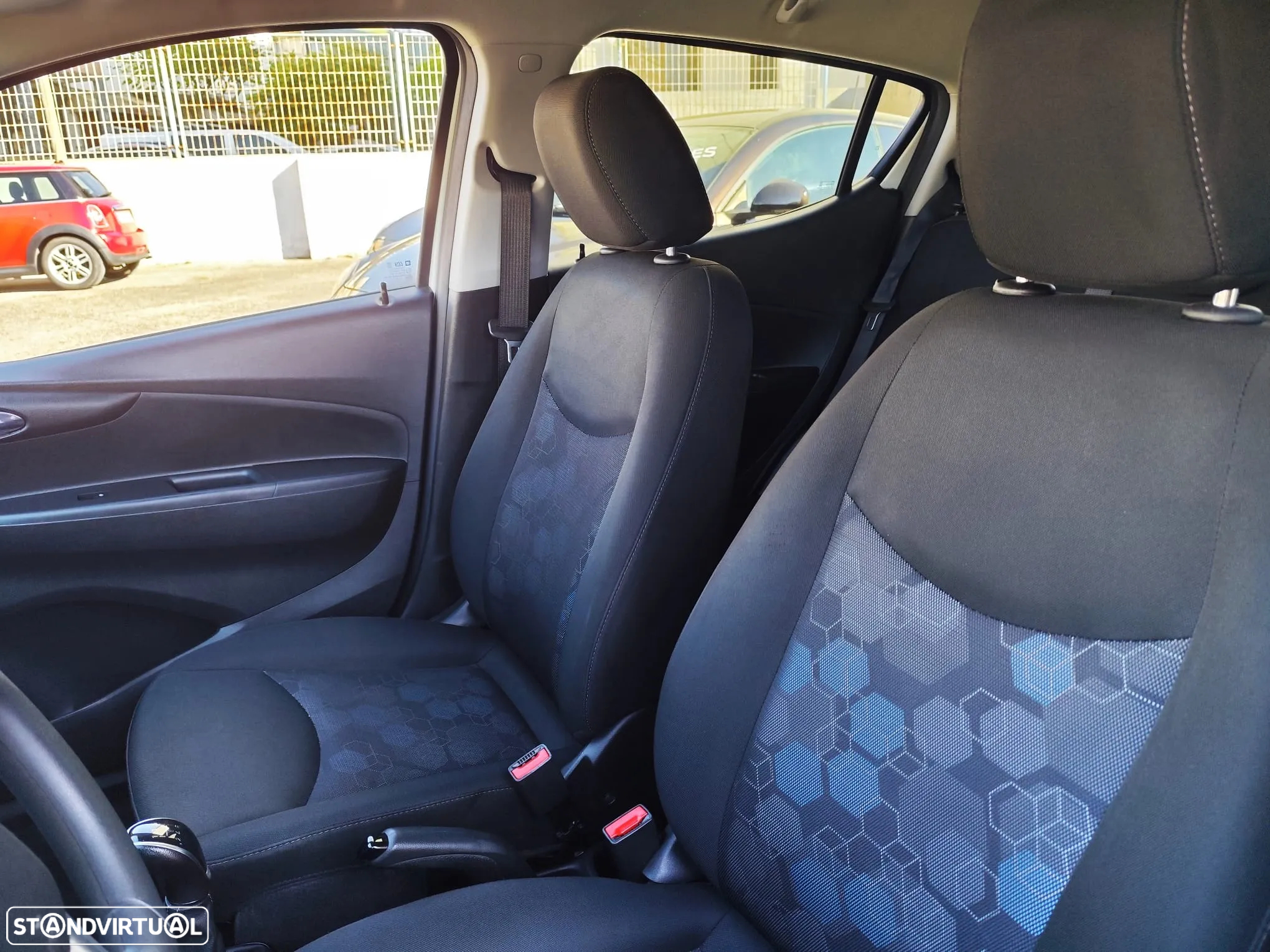 Opel Karl 1.0 Rocks FlexFuel - 13