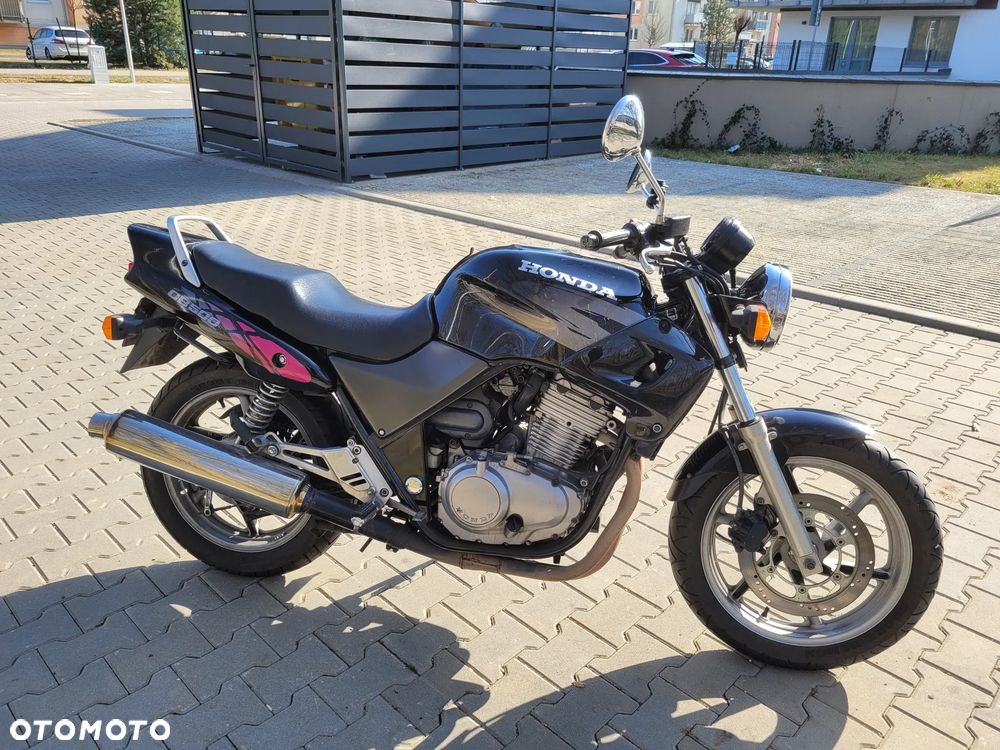 Honda CB - 3