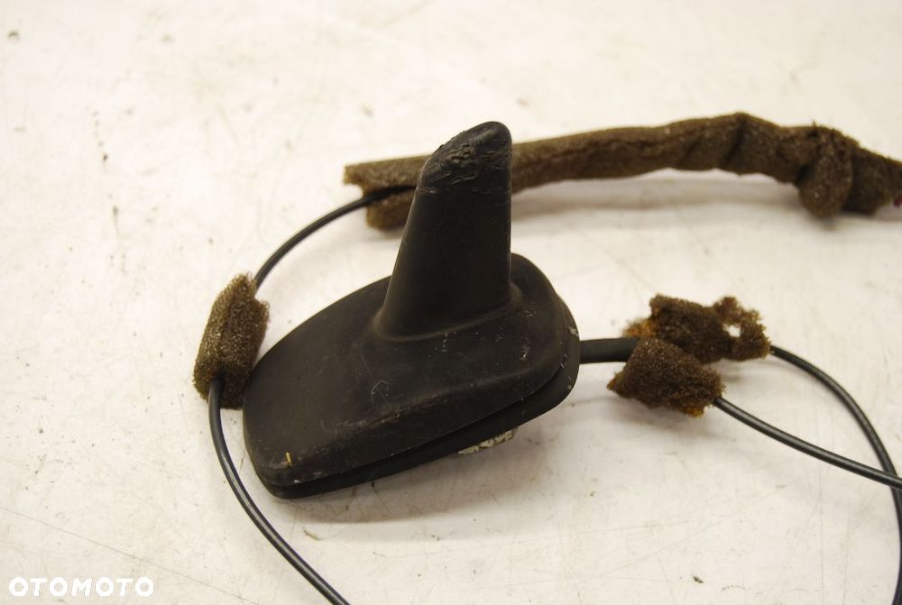 ANTENA DACHOWA GPS 8E9035503G AUDI A4 B6 B7 8E9035503 8E9035503F 8E9035503T 8E9035503N - 4