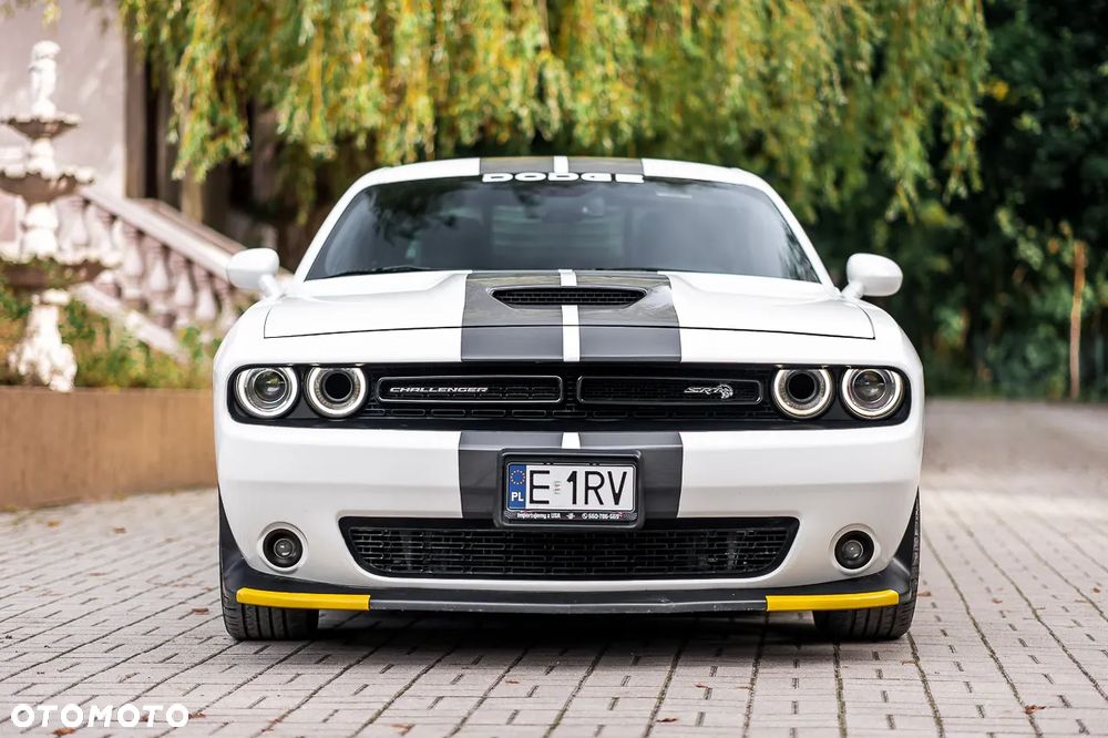 Dodge Challenger 5.7 R/T - 10