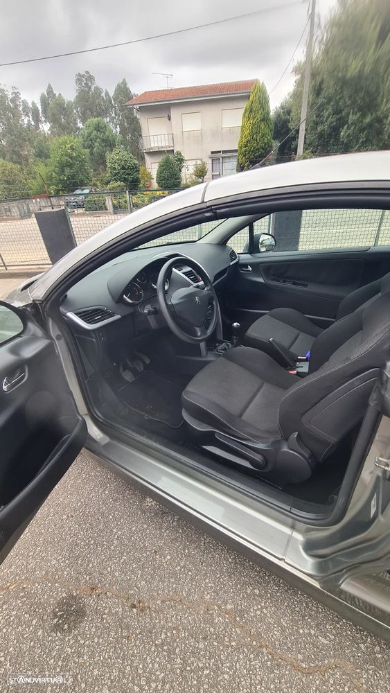 Peugeot 207 CC 1.6 HDi FAP - 7