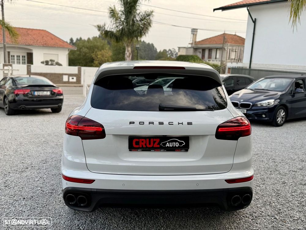 Porsche Cayenne Platinum Edition - 5
