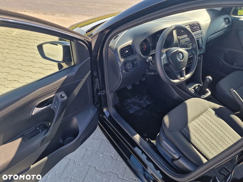 Volkswagen Polo 1.0 (Blue Motion Technology) Comfortline - 16