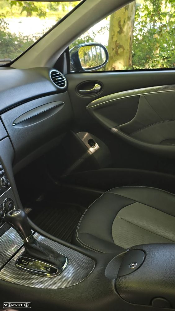Mercedes-Benz CLK 200 K Avantgarde Aut. - 25