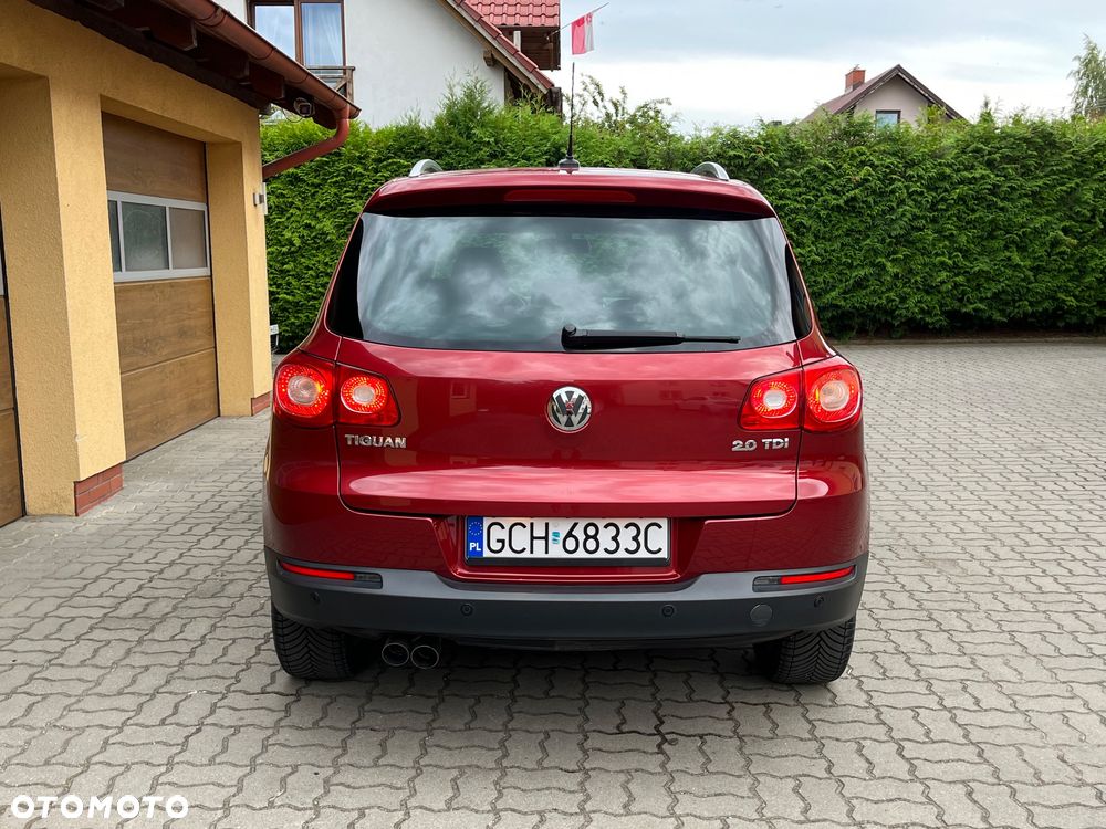Volkswagen Tiguan 2.0 TDI DPF 4Motion BlueMotion Technology Sport & Style - 4