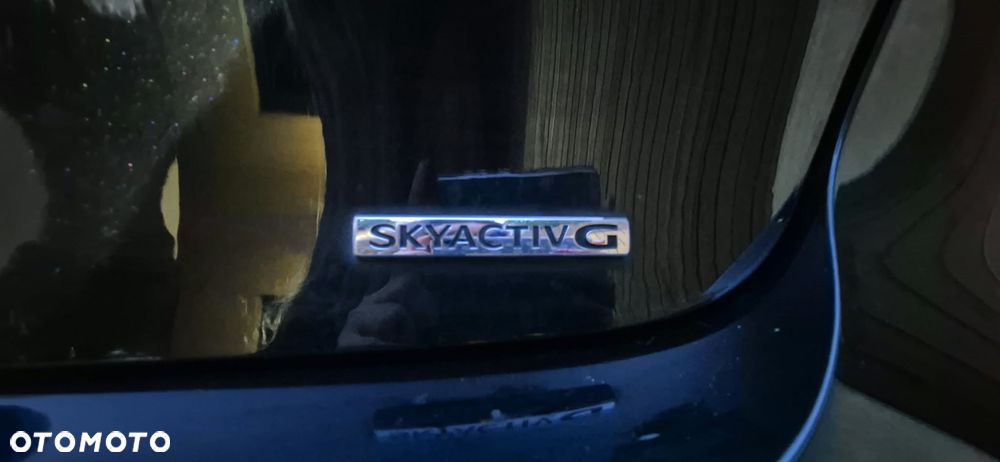 Mazda 3 - 6