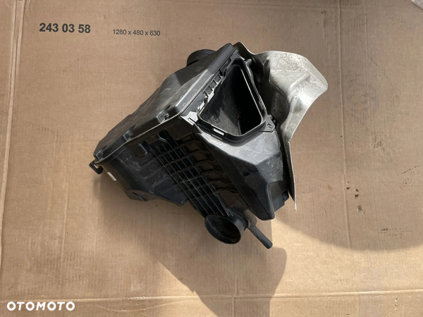 Audi A4 B8 8K ,A5 8T, Q5 8R obudowa filtra powietrza