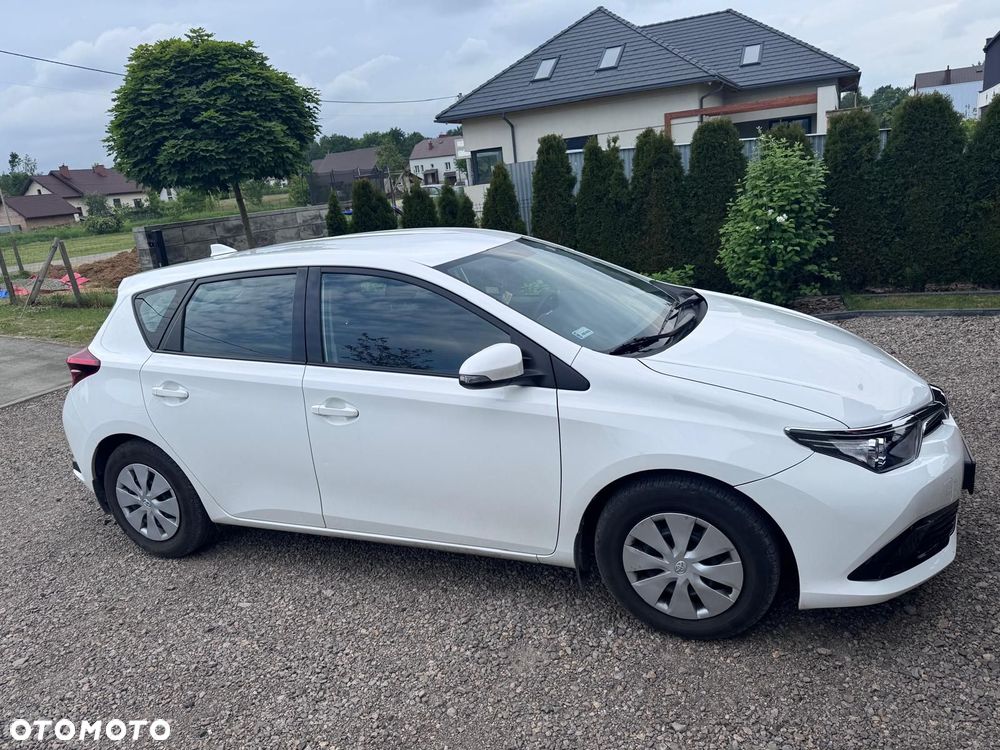 Toyota Auris 1.33 VVT-i Active - 3