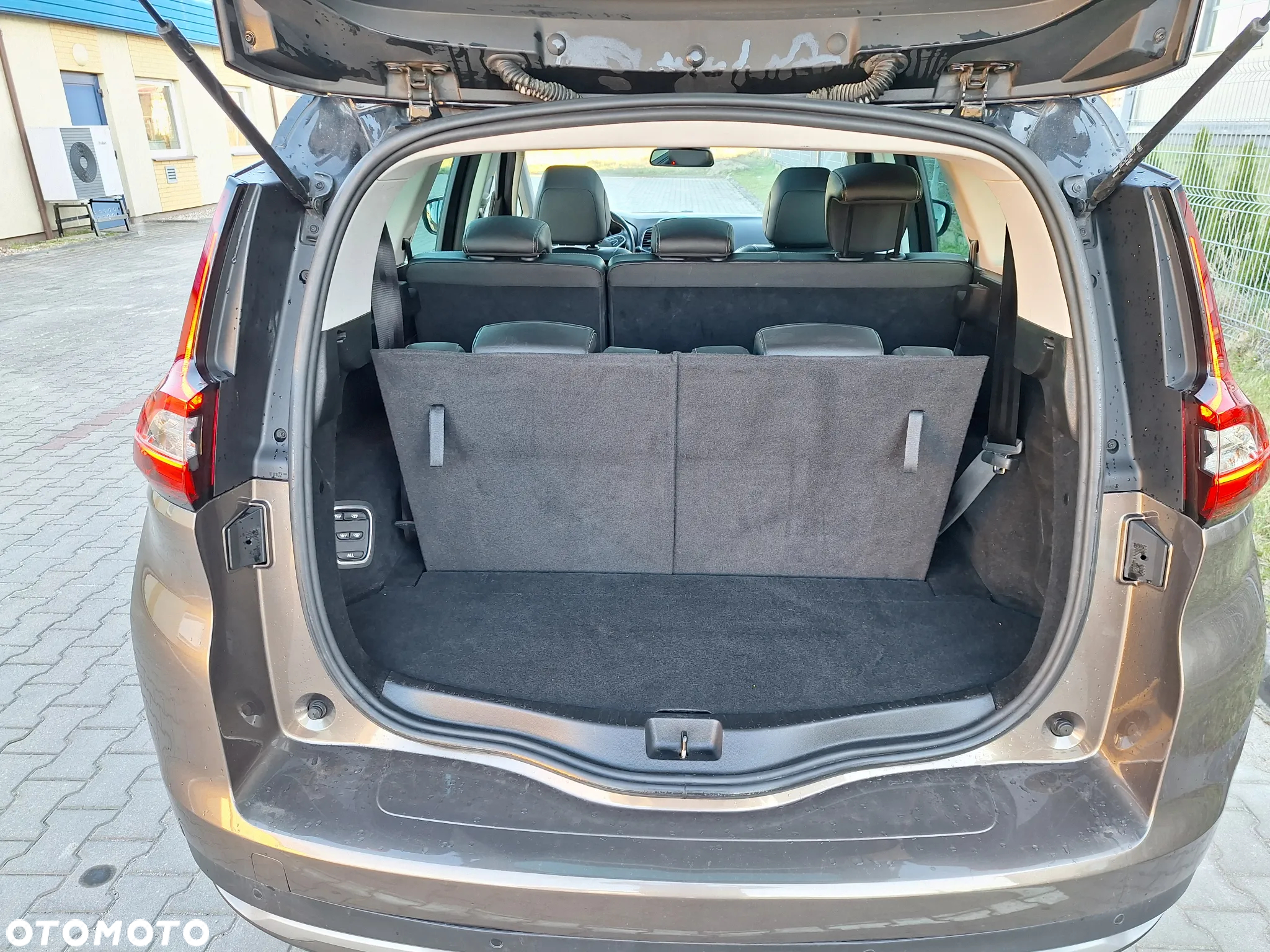 Renault Scenic 1.2 TCe Energy Limited - 25