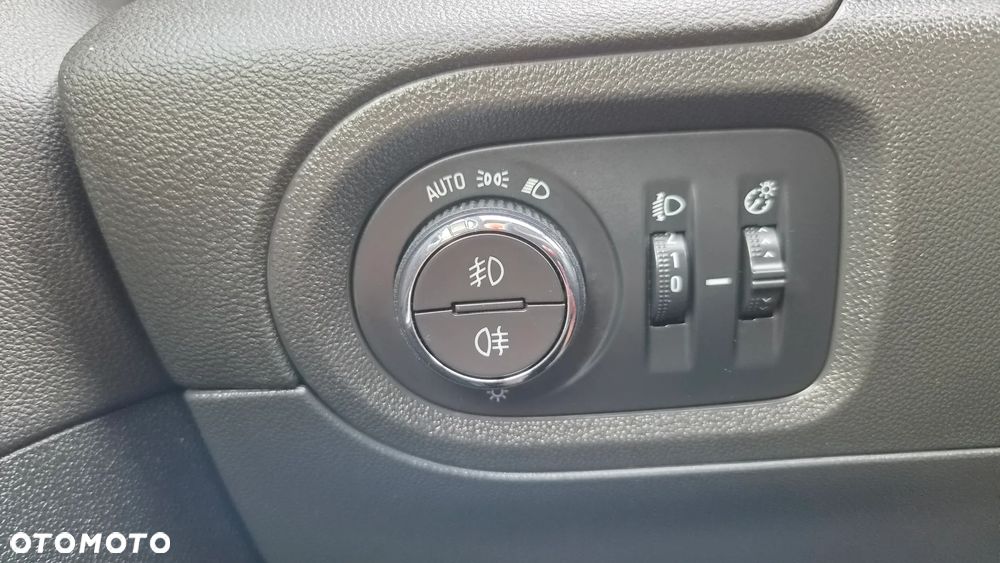Opel Grandland X 1.6 D Start/Stop Ultimate - 24