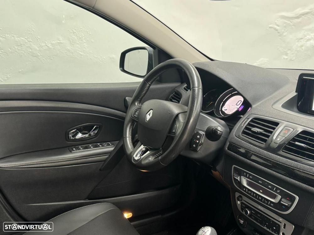 Renault Mégane Sport Tourer - 23