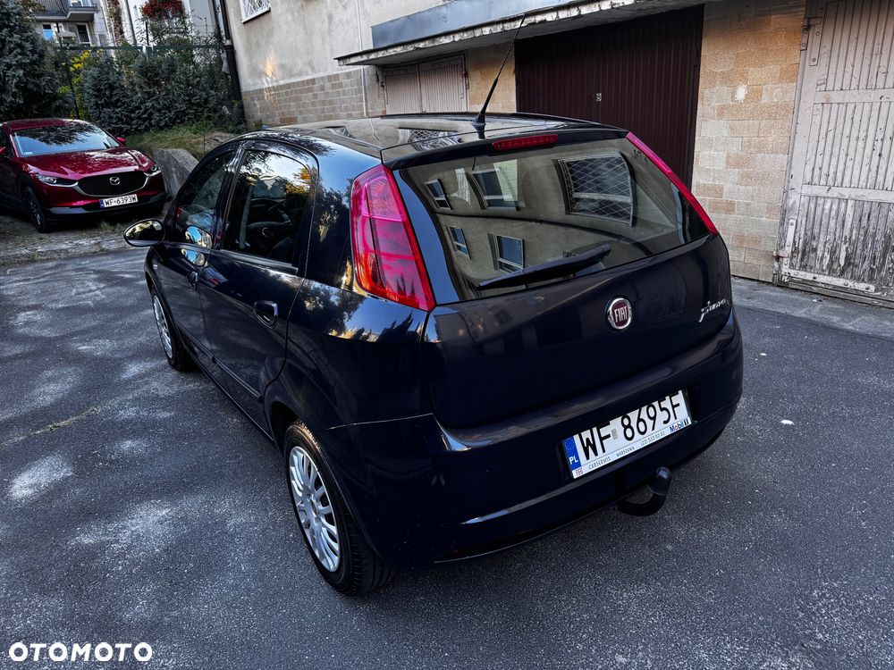 Fiat Grande Punto Actual 1.4 8V Estiva Blue&Me Euro5 - 12