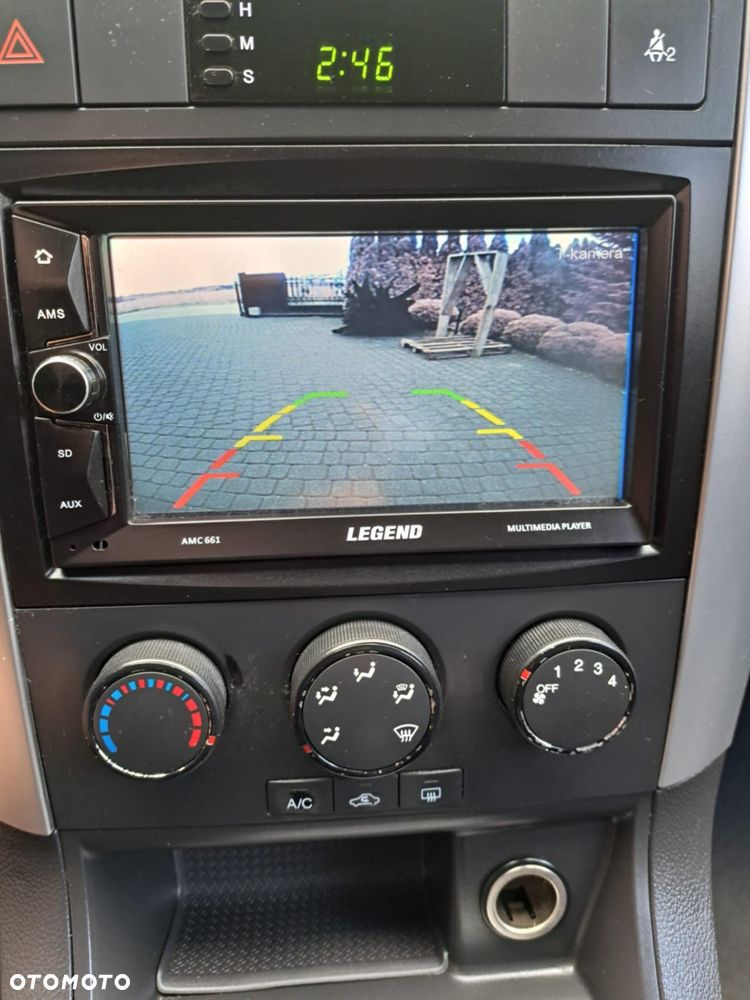 Chevrolet Captiva 2.4 LS 5os - 19