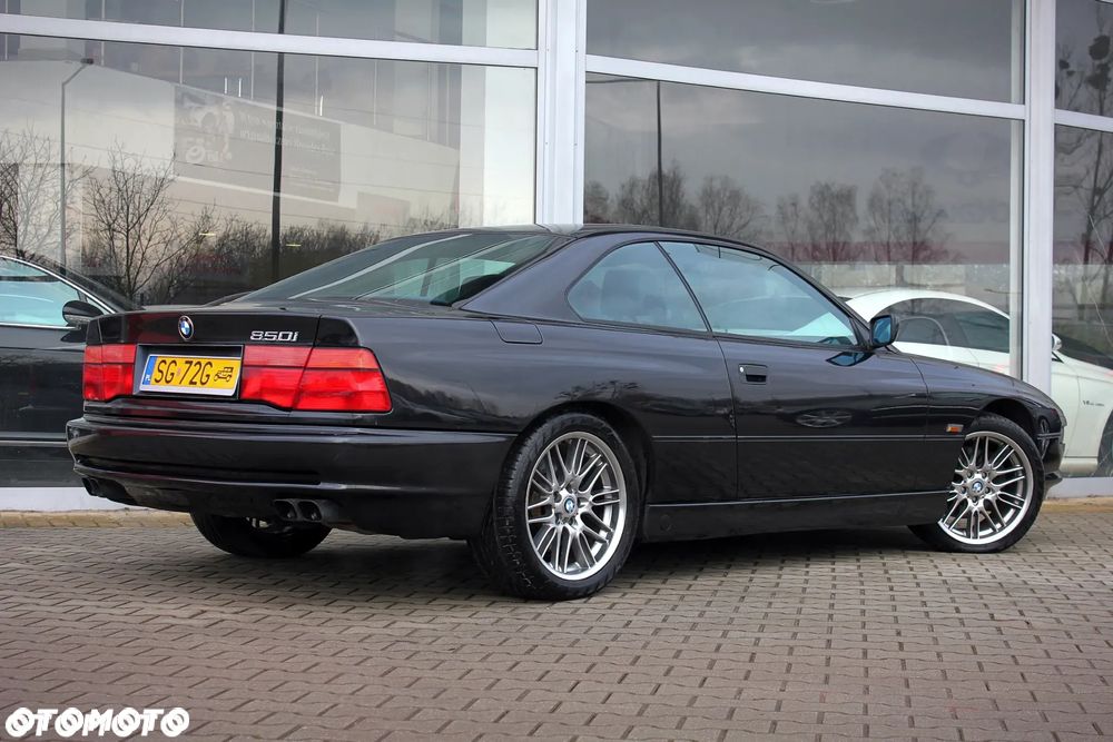BMW Seria 8 - 3