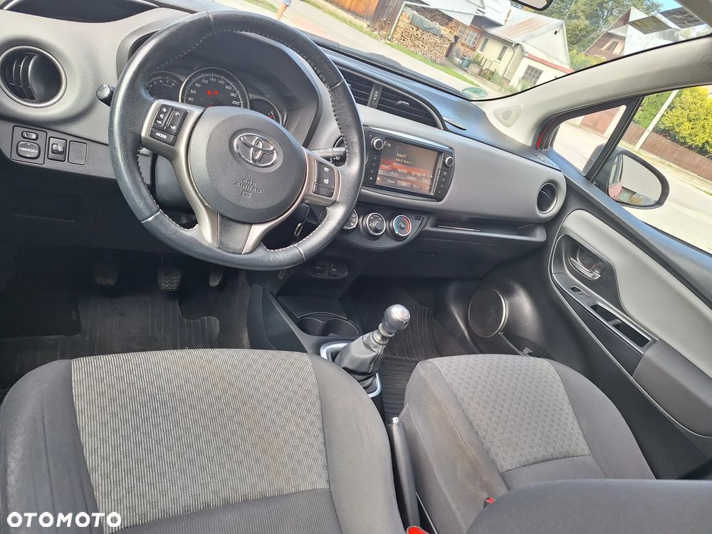 Toyota Yaris 1.33 Active EU6 - 8