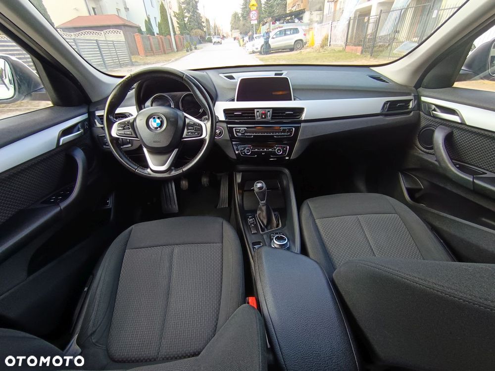 BMW X1 sDrive16d - 9
