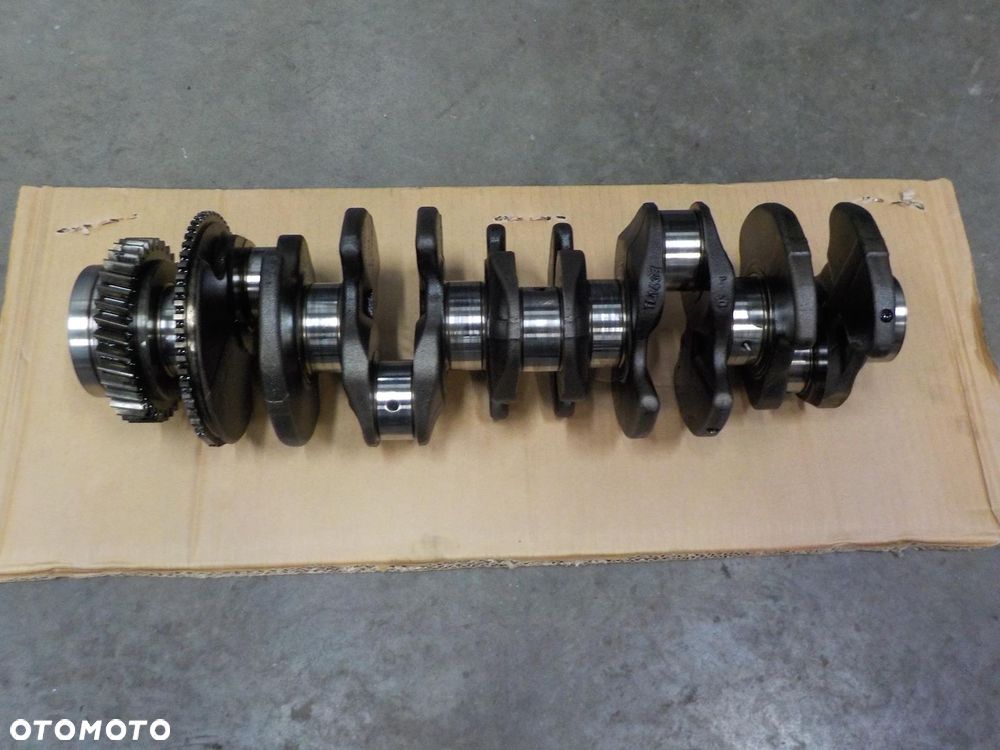 VW T5 2.5 TDI AXD AXE BNZ BPC WAŁ KORBOWY - 1