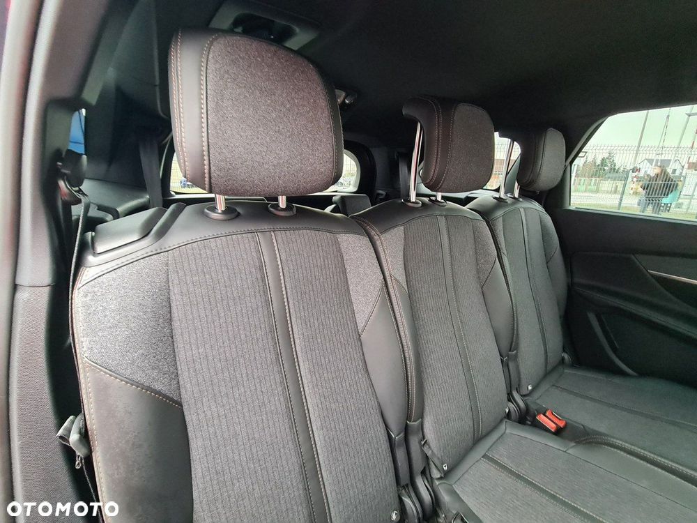 Peugeot 5008 1.5 BlueHDi Allure Pack S&S EAT8 - 33