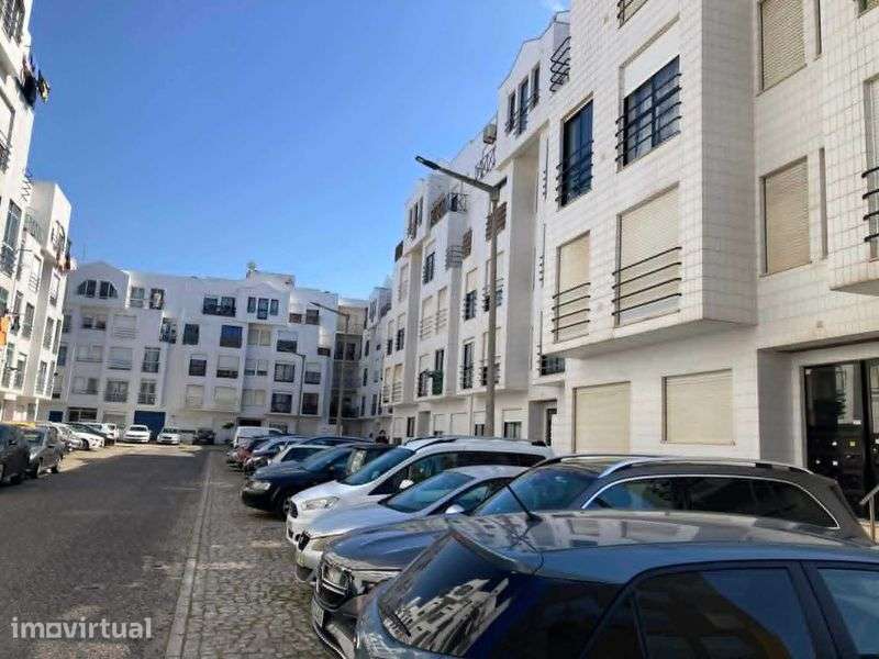T3 zona Fonte Luminosa Bairro dos Arneiros Caldas da Rainha - Grande imagem: 5/12